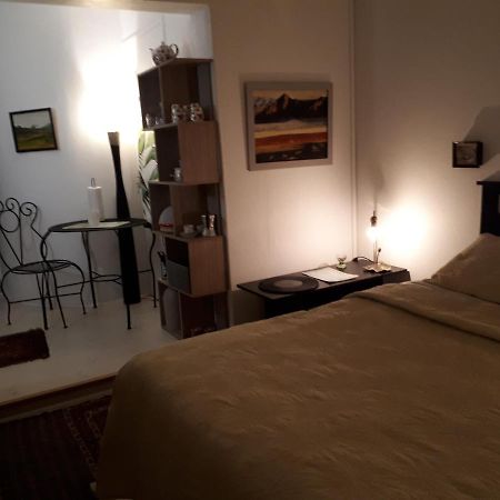 A La Fugue Hotel Upington Bagian luar foto