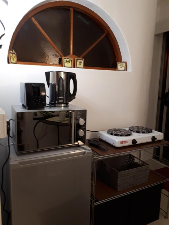 A La Fugue Hotel Upington Bagian luar foto
