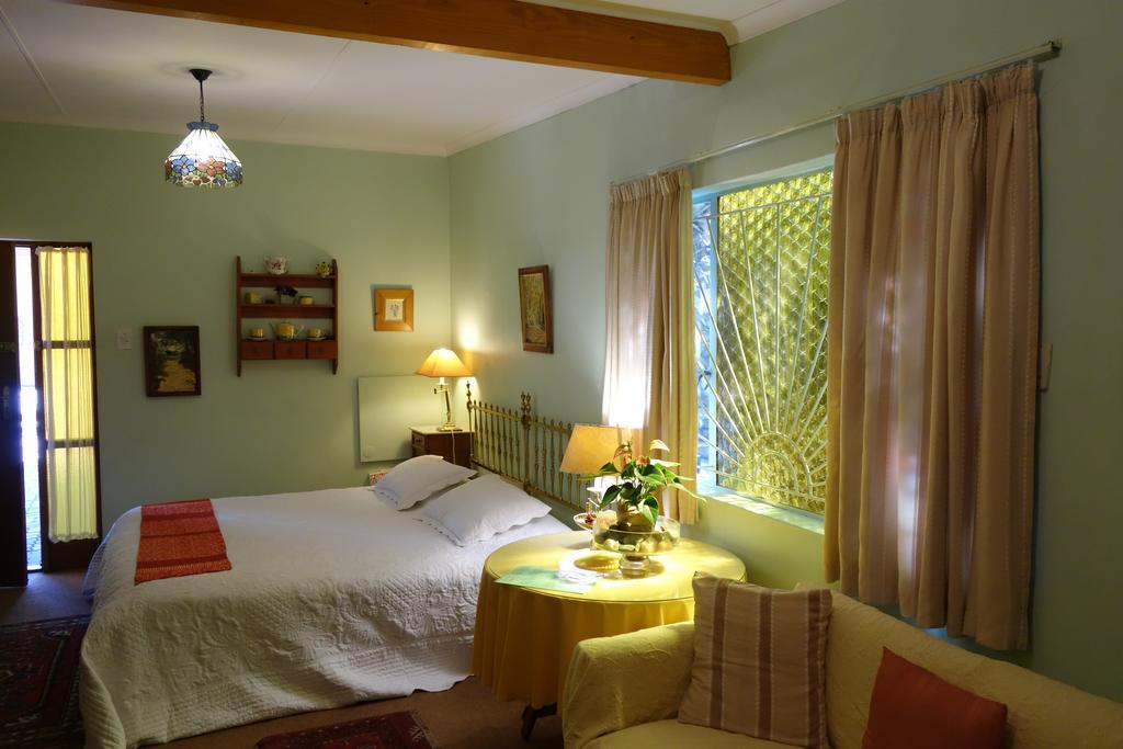 A La Fugue Hotel Upington Bagian luar foto
