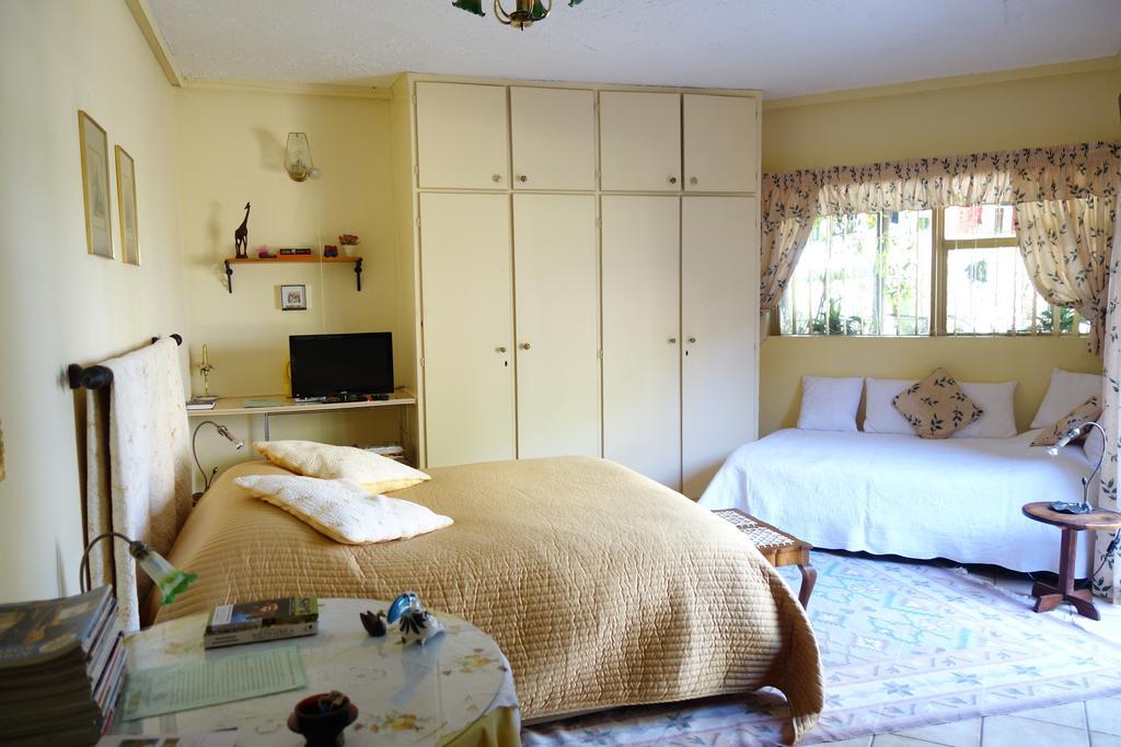 A La Fugue Hotel Upington Bagian luar foto