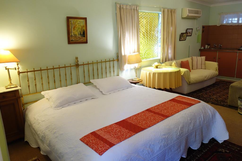 A La Fugue Hotel Upington Bagian luar foto