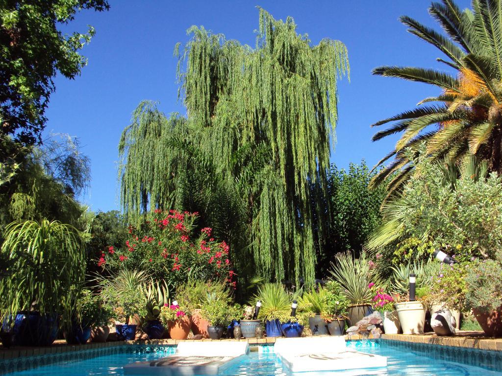 A La Fugue Hotel Upington Bagian luar foto