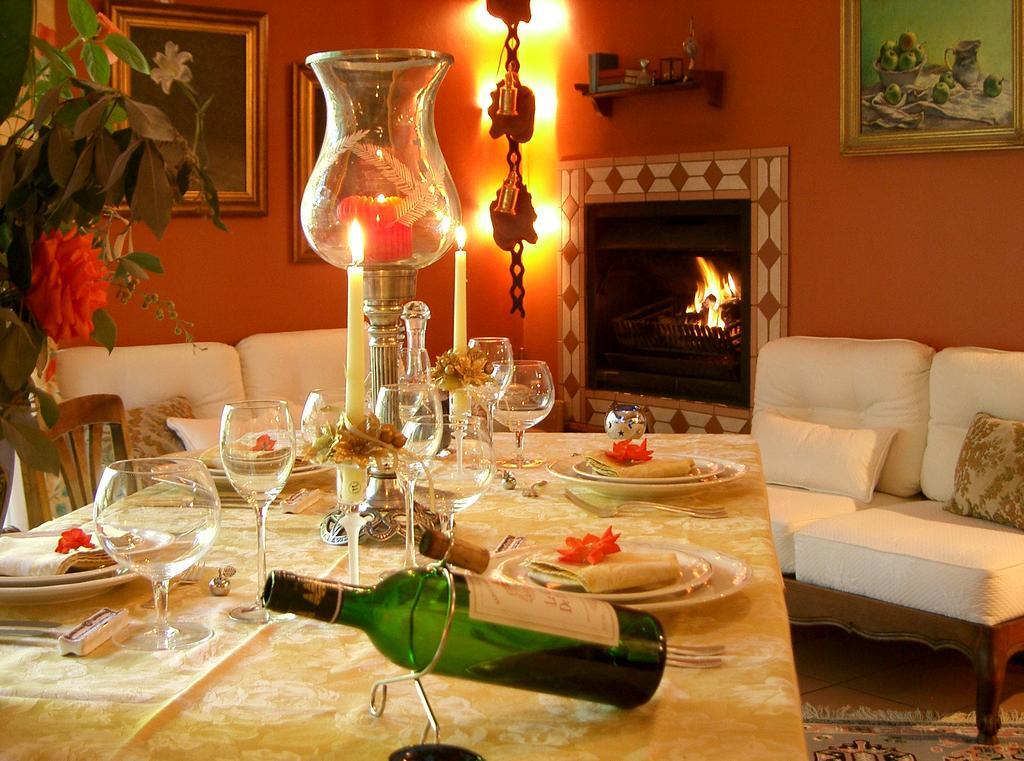 A La Fugue Hotel Upington Bagian luar foto